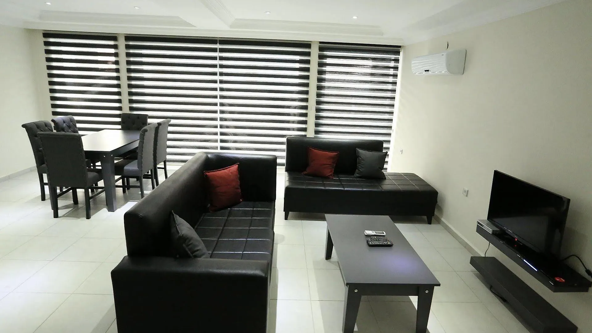 Orka Royal Hills Apartments Ovacık Turecko