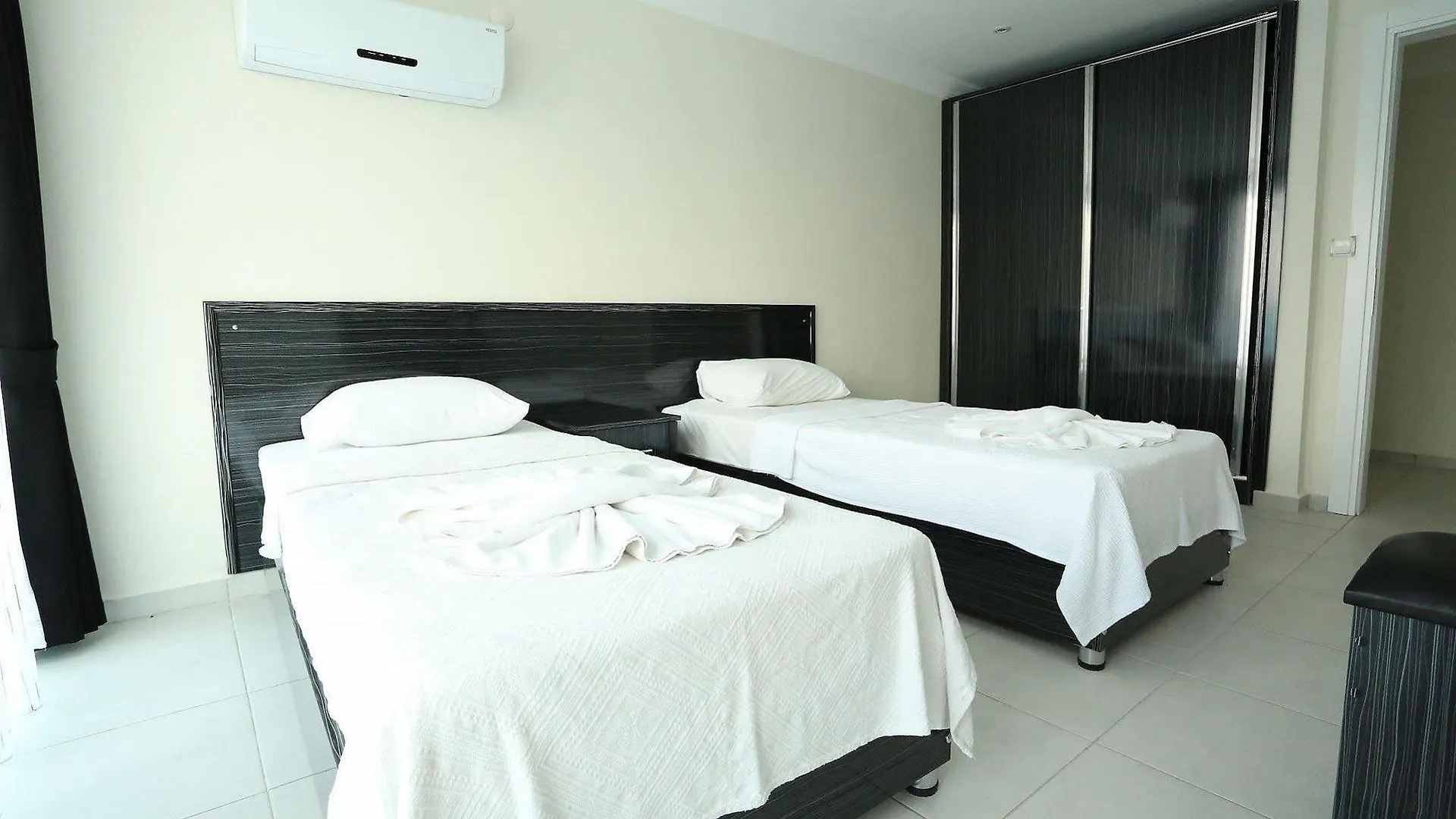 Orka Royal Hills Apartments Ovacık Turecko